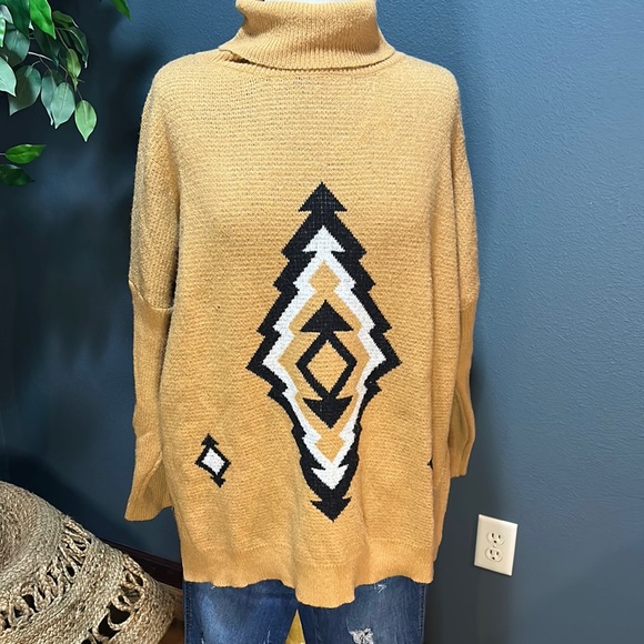Aztec HI-Lo Sweater by ANDTHEWHY size M/L Camel with black and white design - Picture 1 of 4